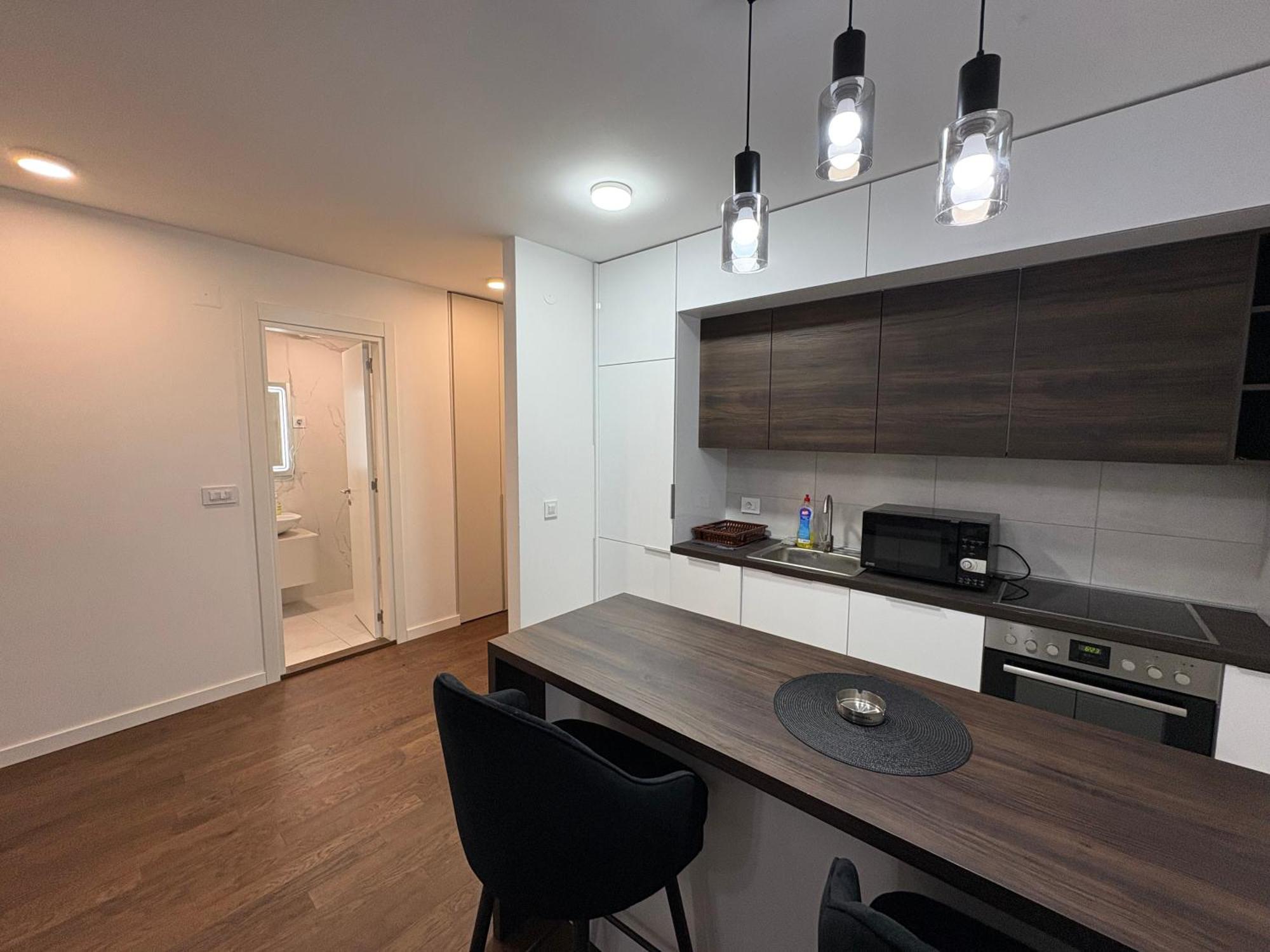 Apartment I&i Tesla Ii *
